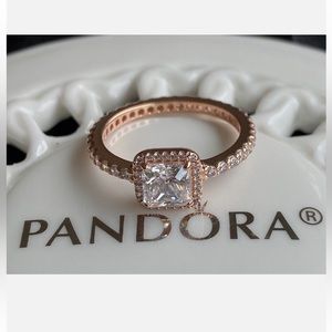 PANDORA 💎💕rose gold ring